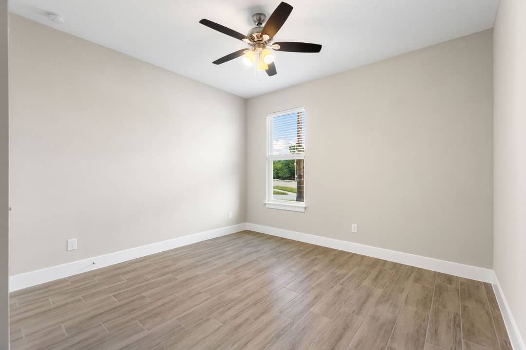 AMAZING HOME FOR RENT gallery image in Winter Haven, Florida