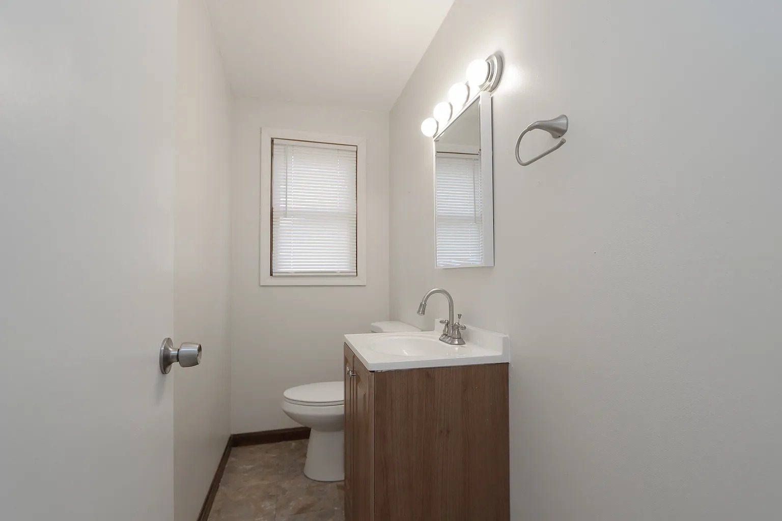 2bed for rent in Springfield, MA $900monthly gallery image in Springfield, Massachusetts