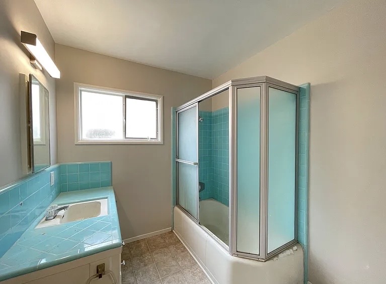 Apartment gallery image in Long Beach, California