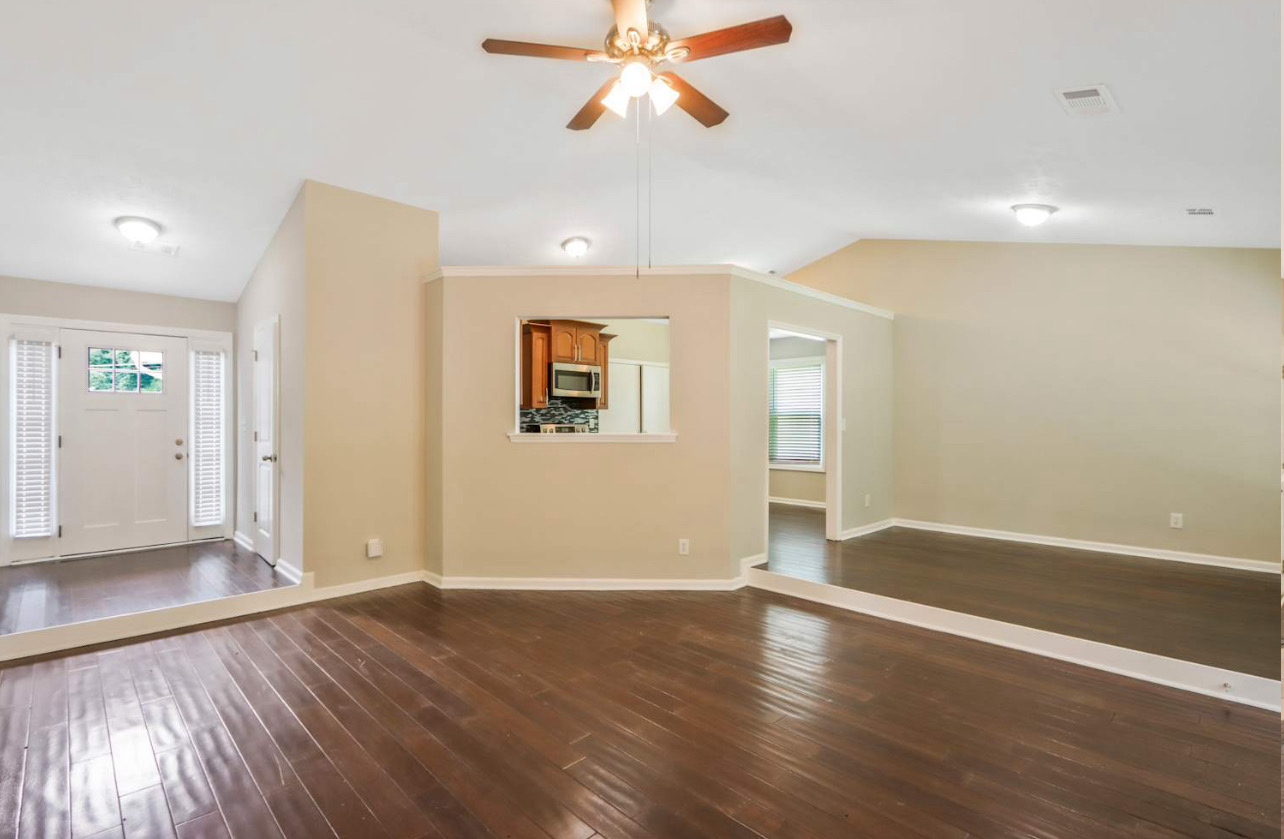 comfortable family home gallery image in Atlanta, Georgia