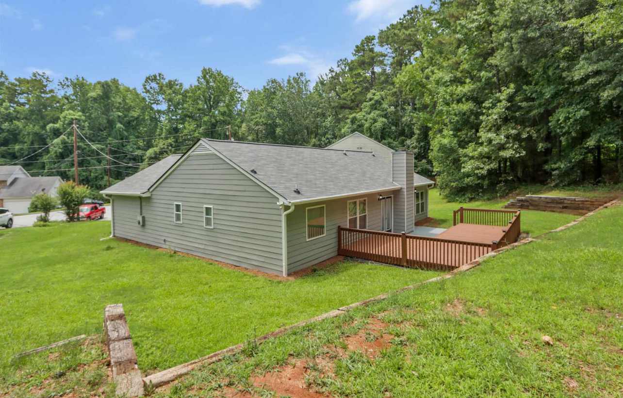comfortable family home gallery image in Atlanta, Georgia