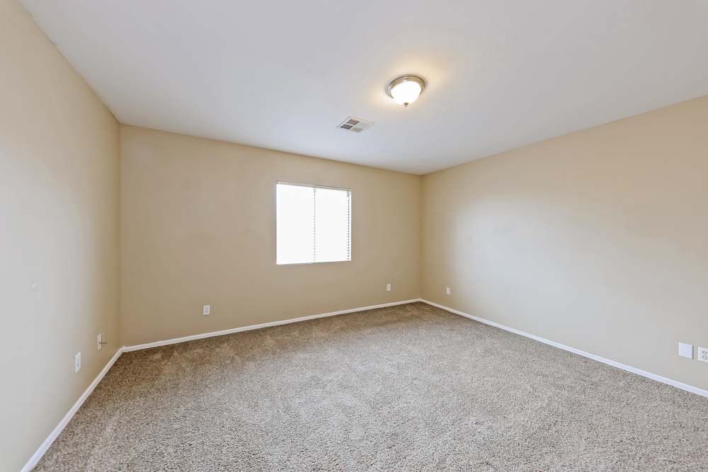 COZY HOME FOR RENT gallery image in phoenix, Arizona