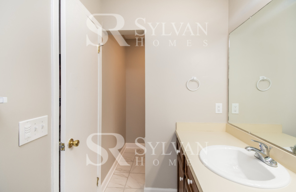 beautiful and amazing home for rent gallery image in Irmo, South Carolina