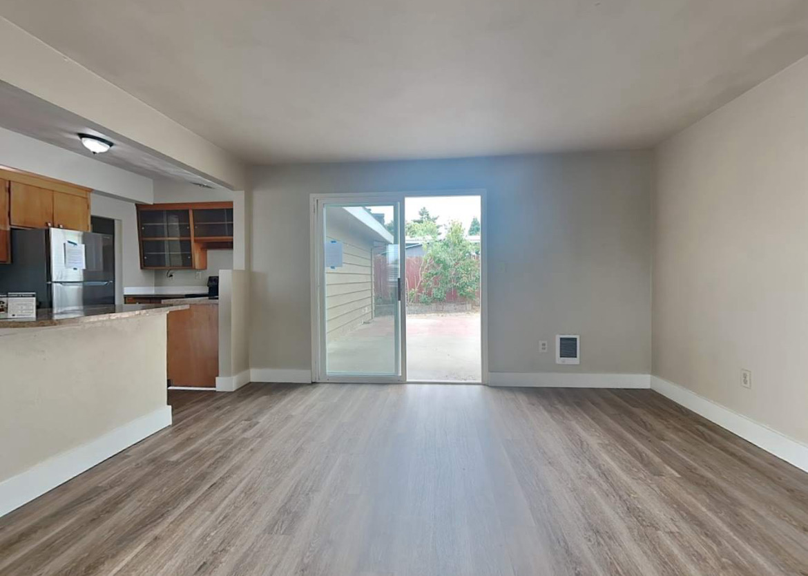 Lovely Single Family House For Rent 3Bedroom And 2Bathroom gallery image in Tacoma, WA, Washington
