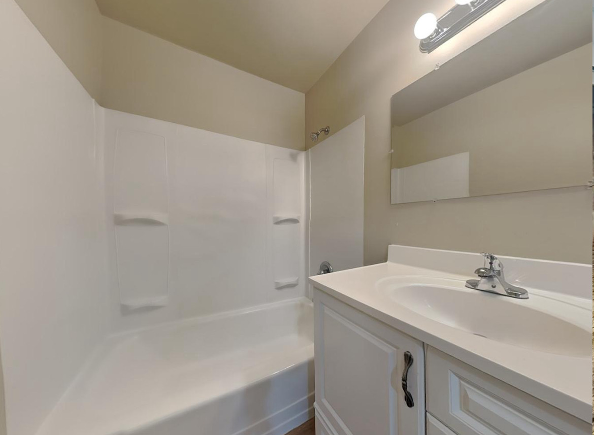 Lovely Single Family House For Rent 3Bedroom And 2Bathroom gallery image in Tacoma, WA, Washington