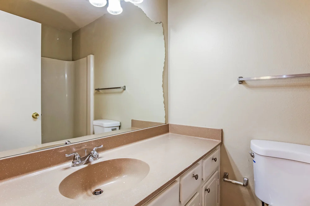 3BEDS 2BATHAVAILABLE FOR RENT gallery image in Phoenix, Arizona