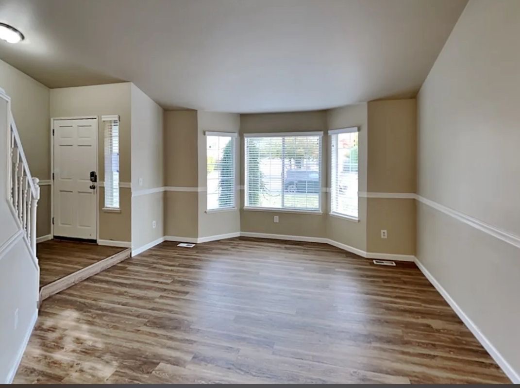 4BED AVAILABLE gallery image in Maple Valley, Washington