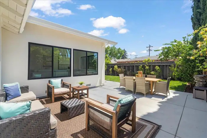 Charming 3 Bedroom home gallery image in Sunnyvale, California
