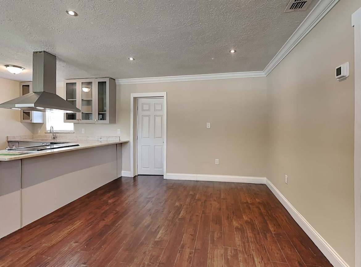 1543/ 3br - 130ft7 - Modern 3Bed/1Bath FullyFurnished in Orlando, FLL gallery image in Orlando, Florida