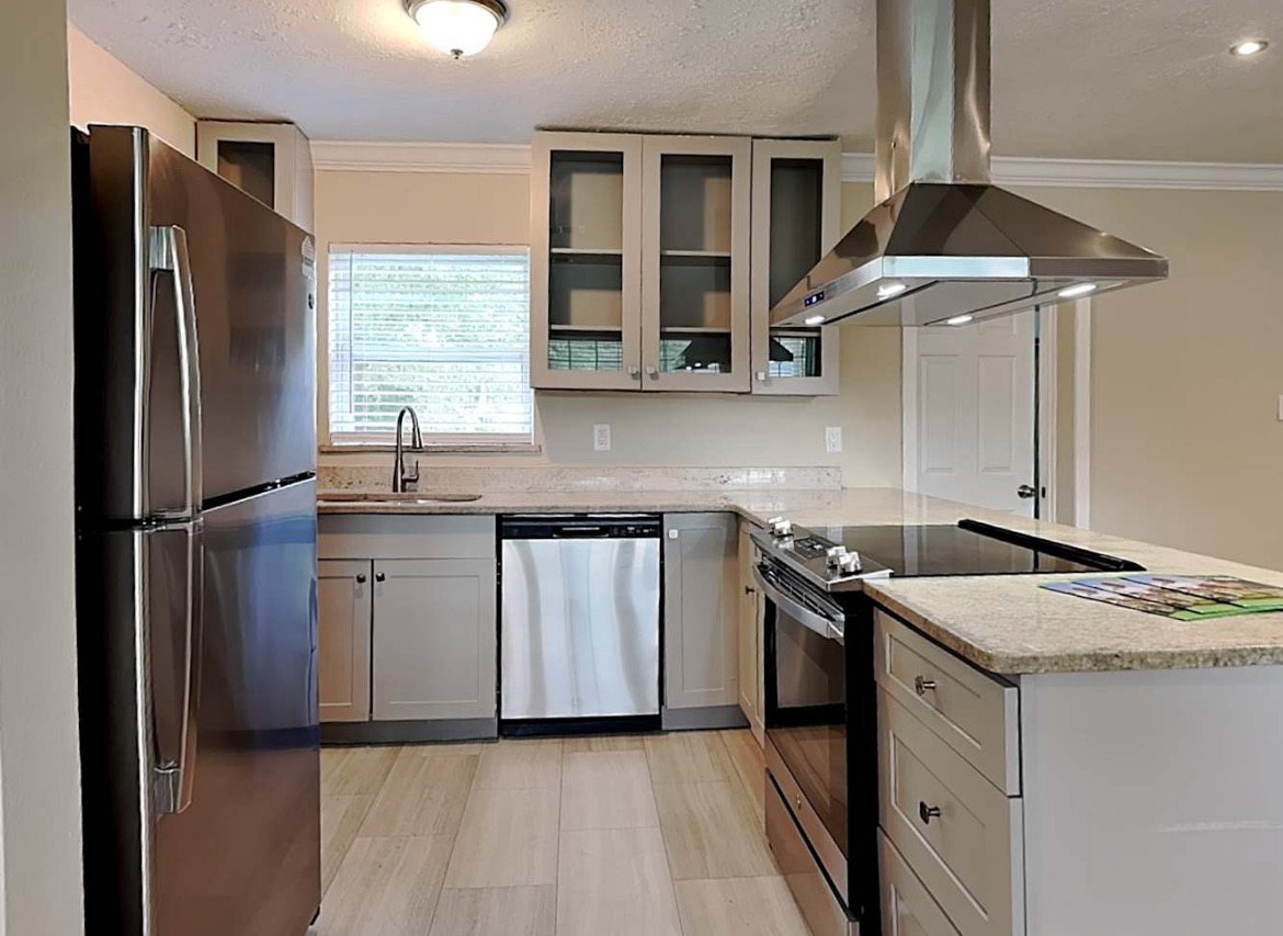 1543/ 3br - 130ft7 - Modern 3Bed/1Bath FullyFurnished in Orlando, FLL gallery image in Orlando, Florida