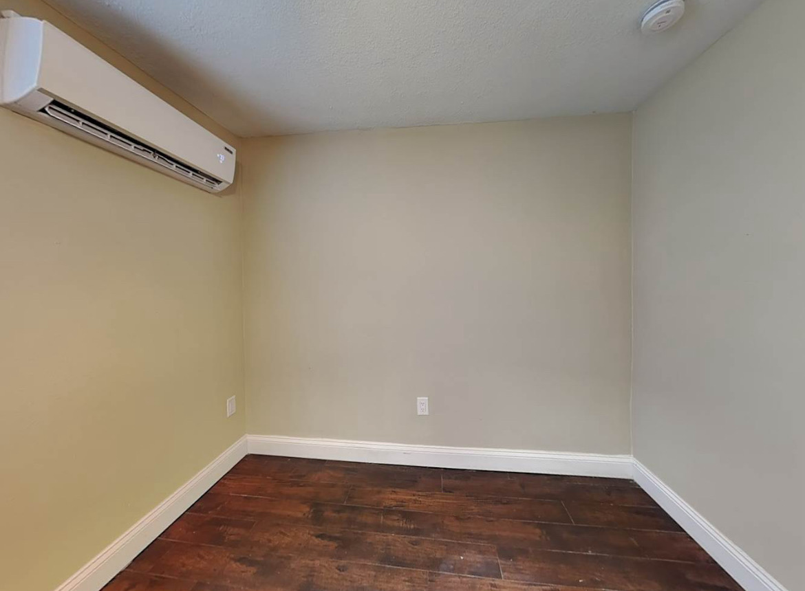 1543/ 3br - 130ft7 - Modern 3Bed/1Bath FullyFurnished in Orlando, FLL gallery image in Orlando, Florida