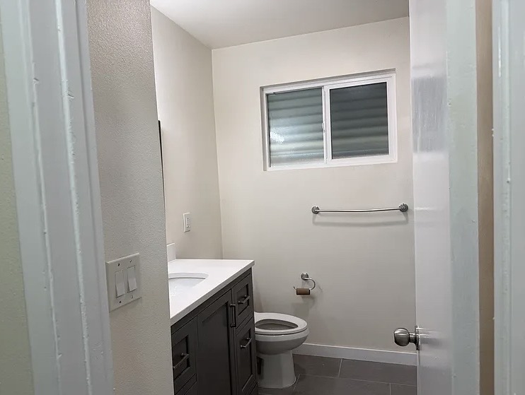 Beautiful 3-Bedroom Anaheim Home in a Quiet Residential Neighborhood gallery image in Anaheim, CA, California