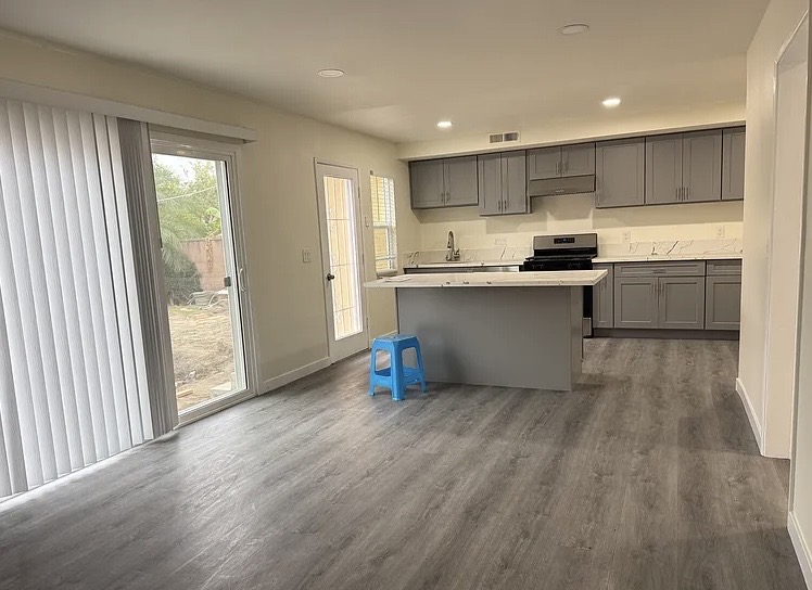 Beautiful 3-Bedroom Anaheim Home in a Quiet Residential Neighborhood gallery image in Anaheim, CA, California