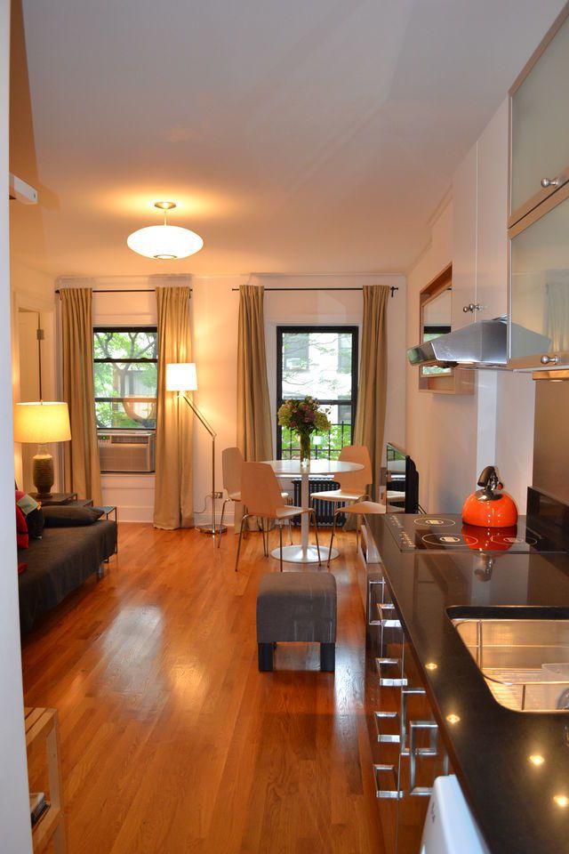 SPACIOUS 1 BED/ 1 BATH APARTMENT IN DOWNTOWN PALO ALTO gallery image in Palo Alto, California