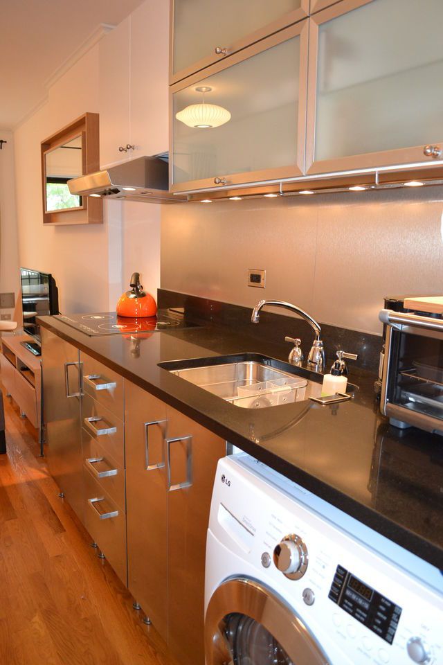 SPACIOUS 1 BED/ 1 BATH APARTMENT IN DOWNTOWN PALO ALTO gallery image in Palo Alto, California