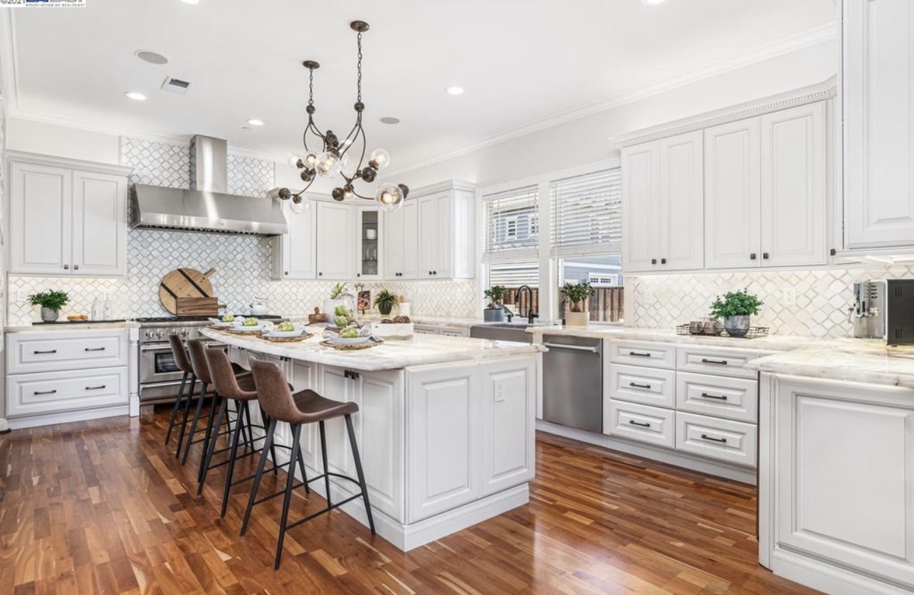 FULLY FURNISHED EXECUTIVE ESTATE – PRIVATE, POOL, THEATER, VINEYARD VIEWS gallery image in Livermore, California