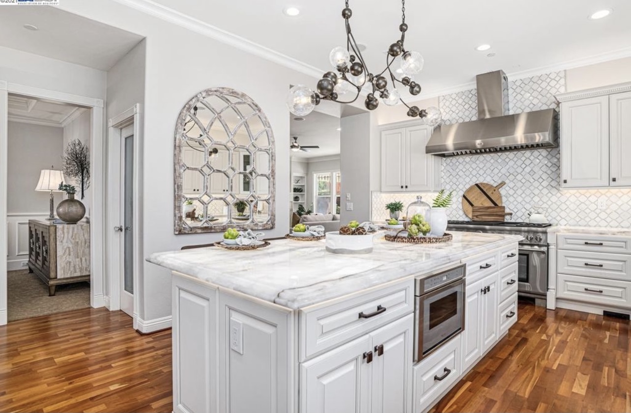 FULLY FURNISHED EXECUTIVE ESTATE – PRIVATE, POOL, THEATER, VINEYARD VIEWS gallery image in Livermore, California