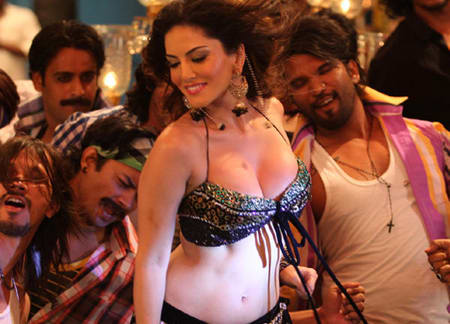 Sunny Leone in Laila Item Song