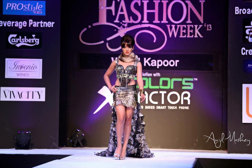 Priyanka Karki Bollywood Page 3 TGIF Fashion Week 2013 16
