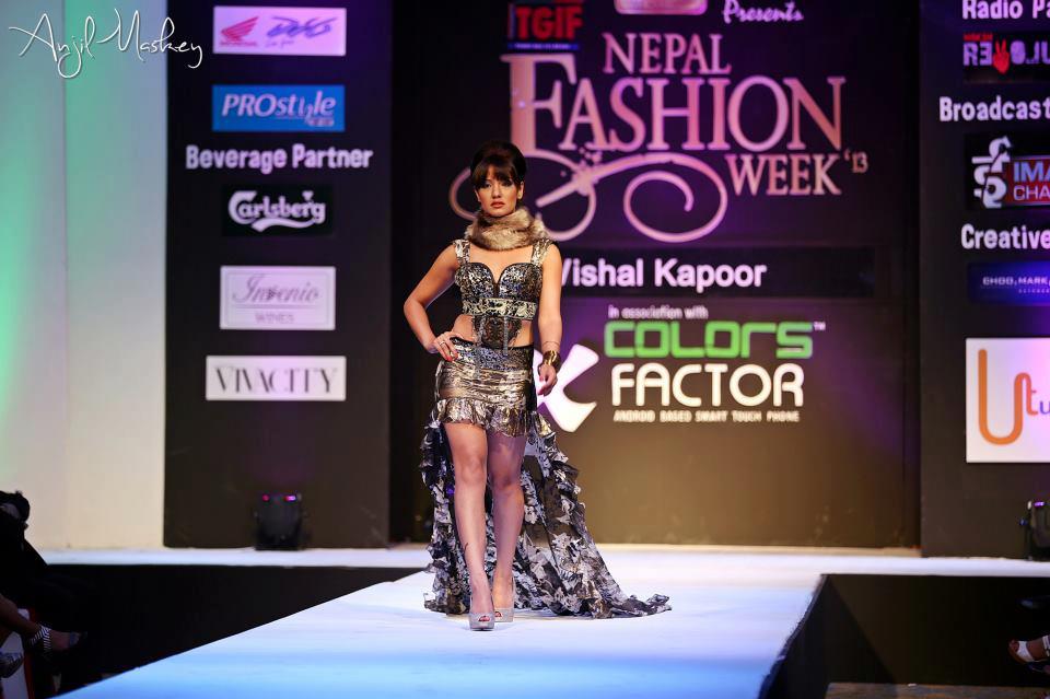 Priyanka Karki Bollywood Page 3 TGIF Fashion Week 2013 15