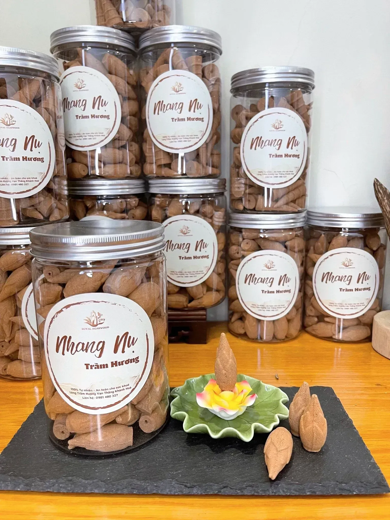 Nhang nụ - viên nén trầm hương dùng thác khói chảy ngược thành phần thiên nhiên [hộp 80 nụ]