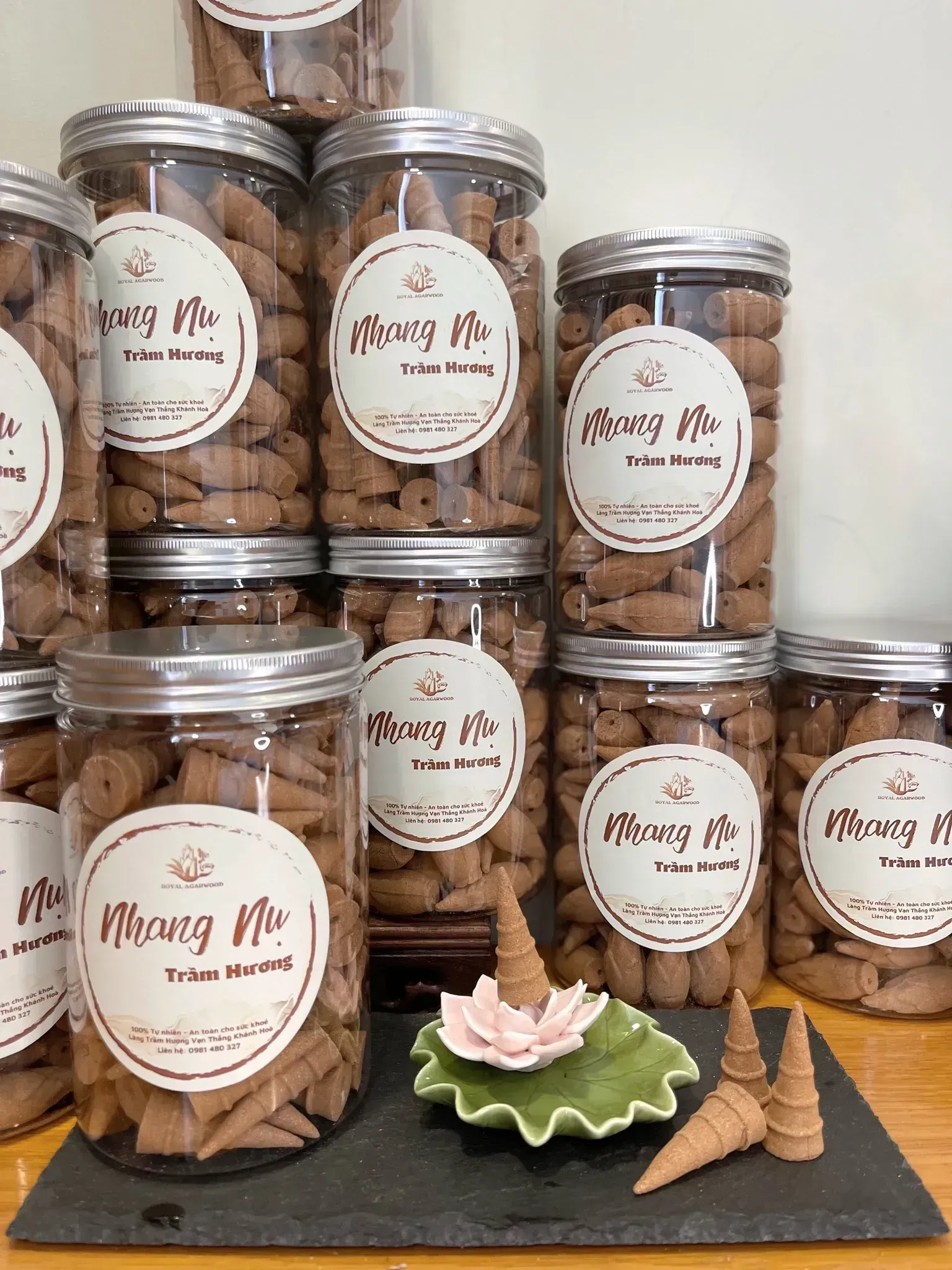 Nhang nụ - viên nén trầm hương dùng thác khói chảy ngược thành phần thiên nhiên [hộp 80 nụ]