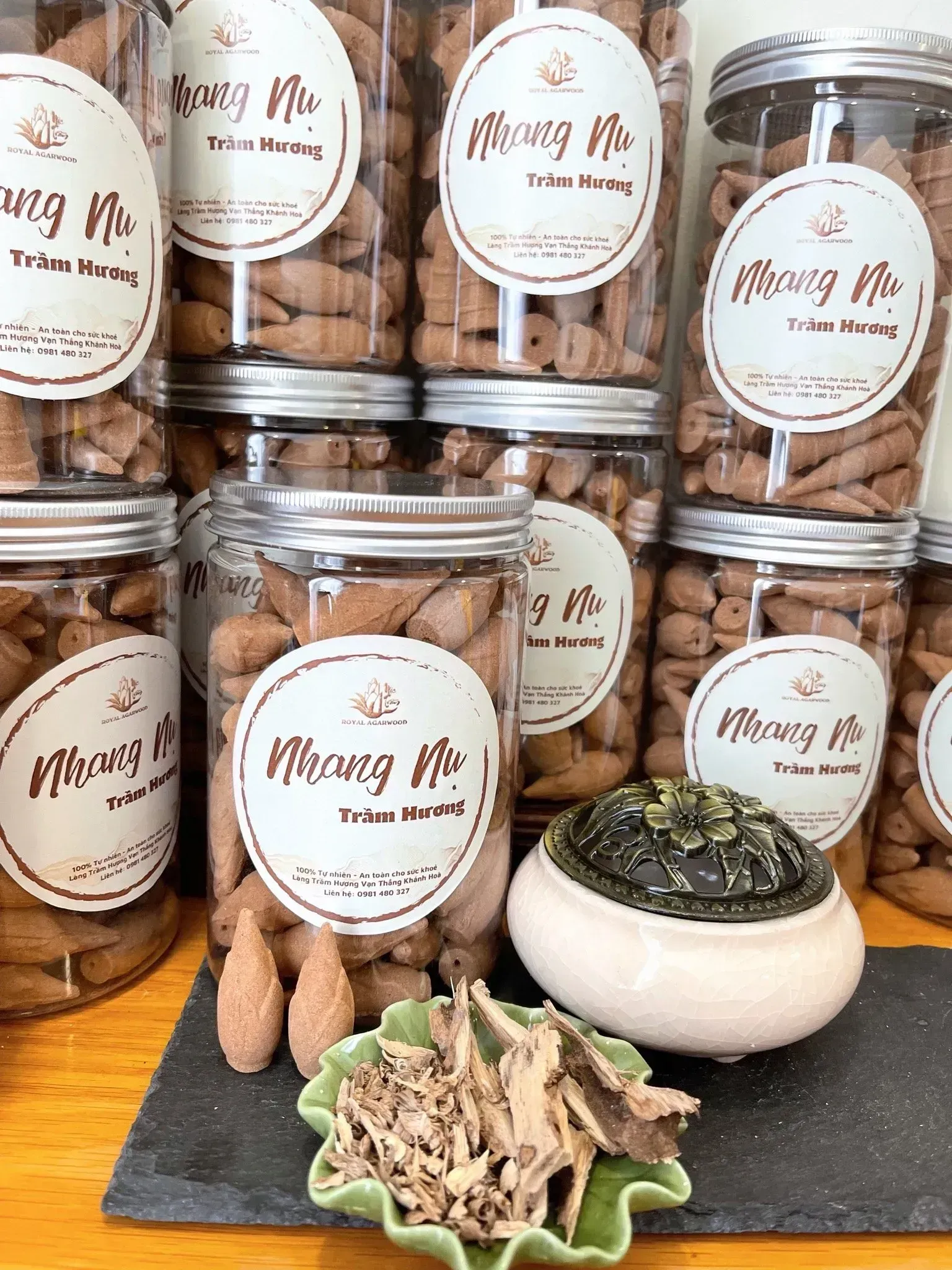 Nhang nụ - viên nén trầm hương dùng thác khói chảy ngược thành phần thiên nhiên [hộp 80 nụ]