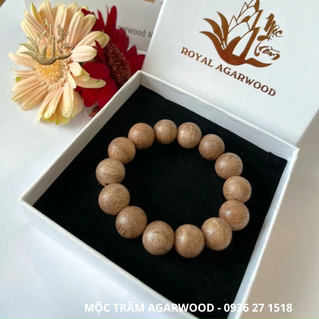 Vòng tay - lắc tay Trầm hương thiên nhiên Kiến tốc Việt hạt tròn đơn 12 ly 12 mm