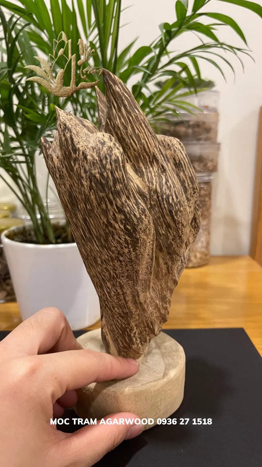 Hết hàng_Trầm hương cảnh - Trầm cảnh mini tự nhiên để bàn làm việc ông địa trang trí, thu hút tài lộc