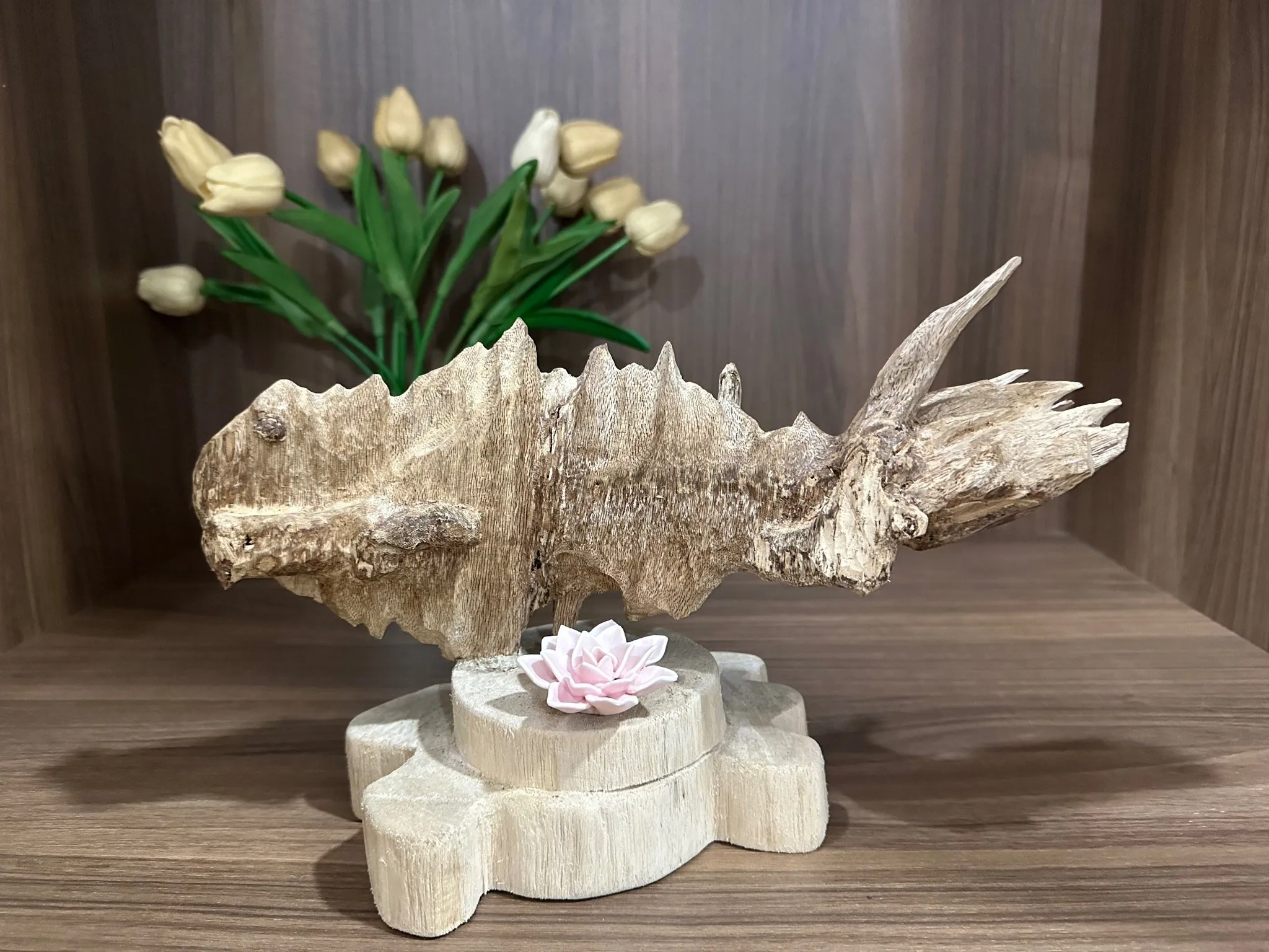 Hết hàng_Trầm hương cảnh phong thuỷ - CÁ CHÉP - Trầm hương mộc tự nhiên - dáng ghép cá chép ngang 32 cm Mộc Trầm Agarwood