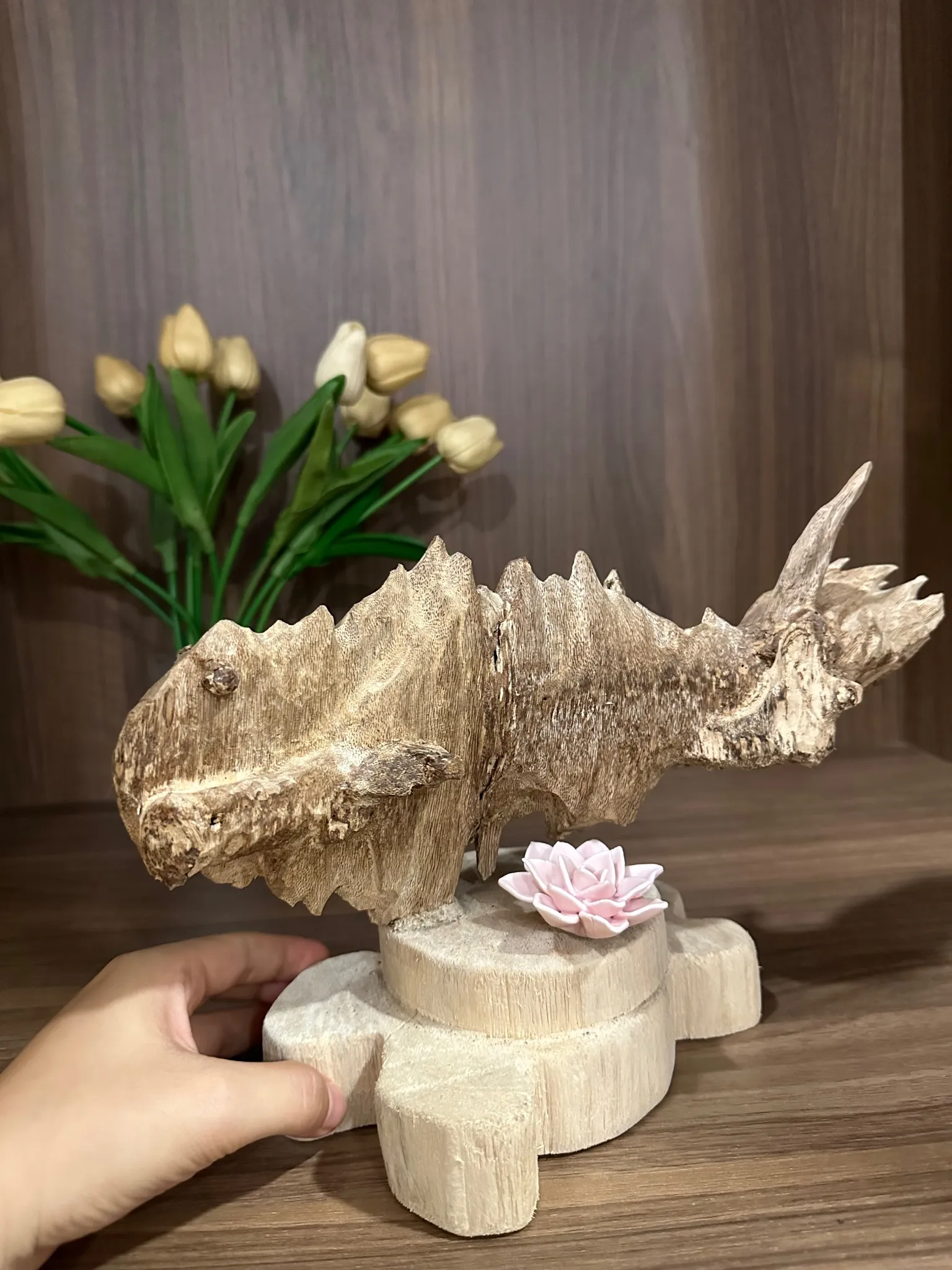 Hết hàng_Trầm hương cảnh phong thuỷ - CÁ CHÉP - Trầm hương mộc tự nhiên - dáng ghép cá chép ngang 32 cm Mộc Trầm Agarwood