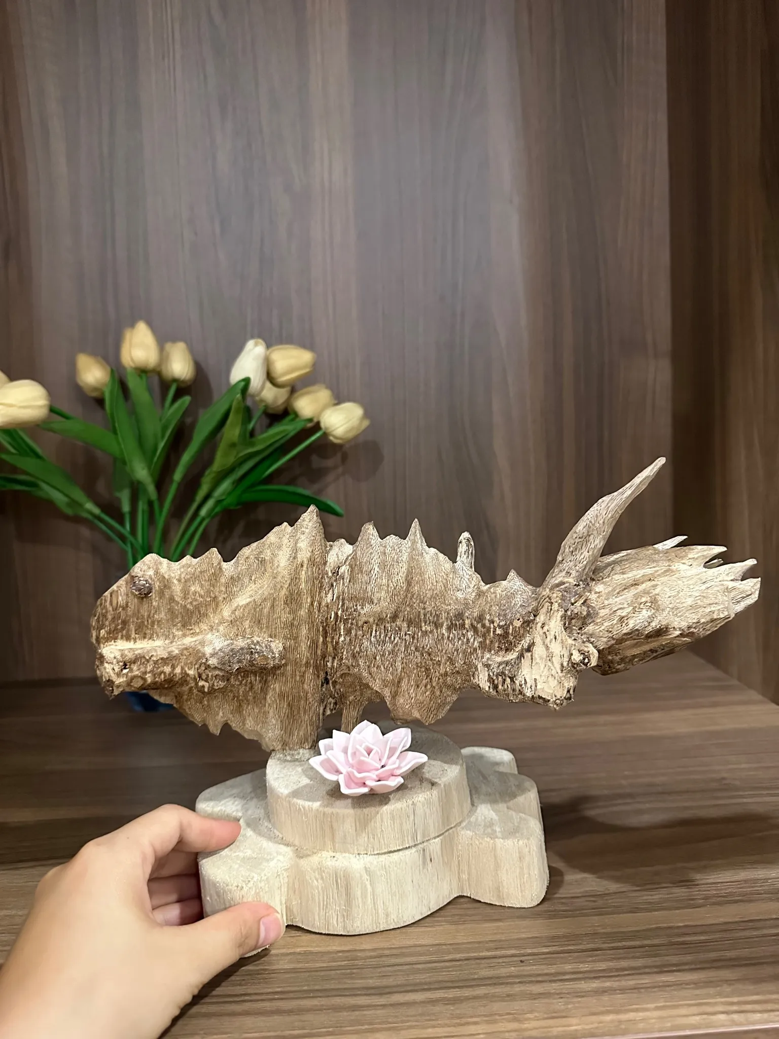 Hết hàng_Trầm hương cảnh phong thuỷ - CÁ CHÉP - Trầm hương mộc tự nhiên - dáng ghép cá chép ngang 32 cm Mộc Trầm Agarwood