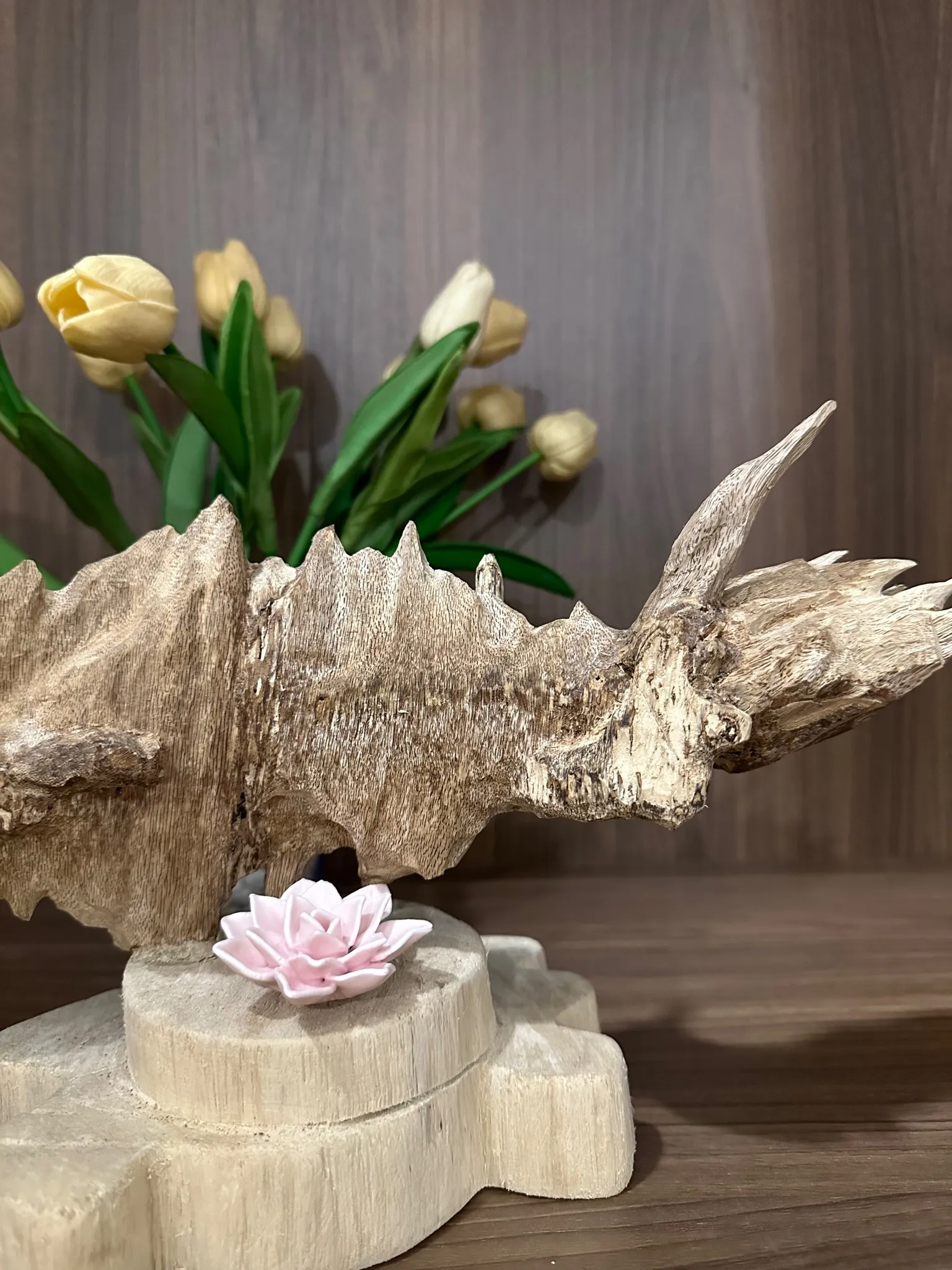 Hết hàng_Trầm hương cảnh phong thuỷ - CÁ CHÉP - Trầm hương mộc tự nhiên - dáng ghép cá chép ngang 32 cm Mộc Trầm Agarwood