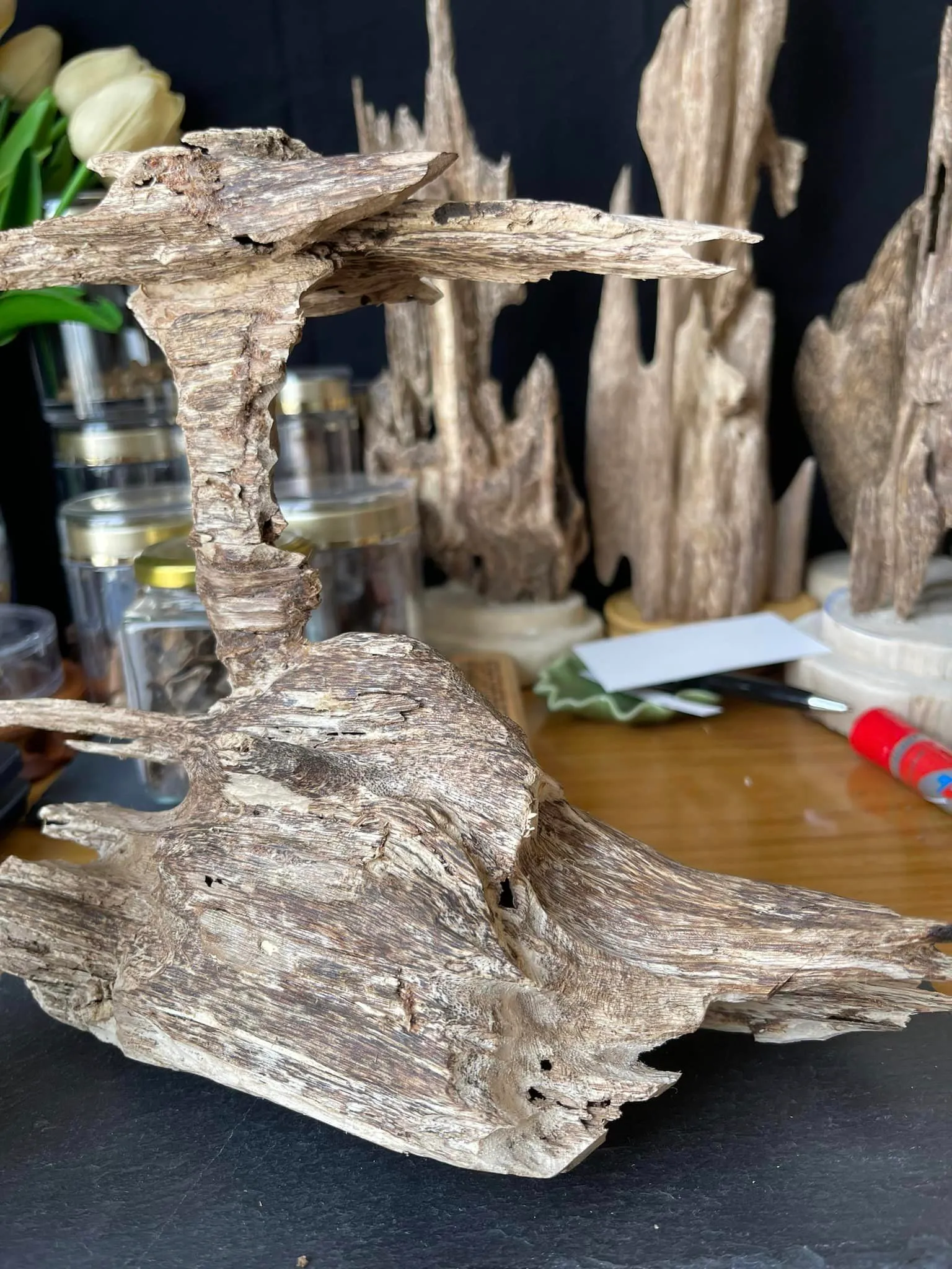 Hết hàng_Trầm hương cảnh phong thuỷ-Máy bay-Trầm hương kiến xí, vân mộc tự nhiên, ghép khối Mộc Trầm Agarwood