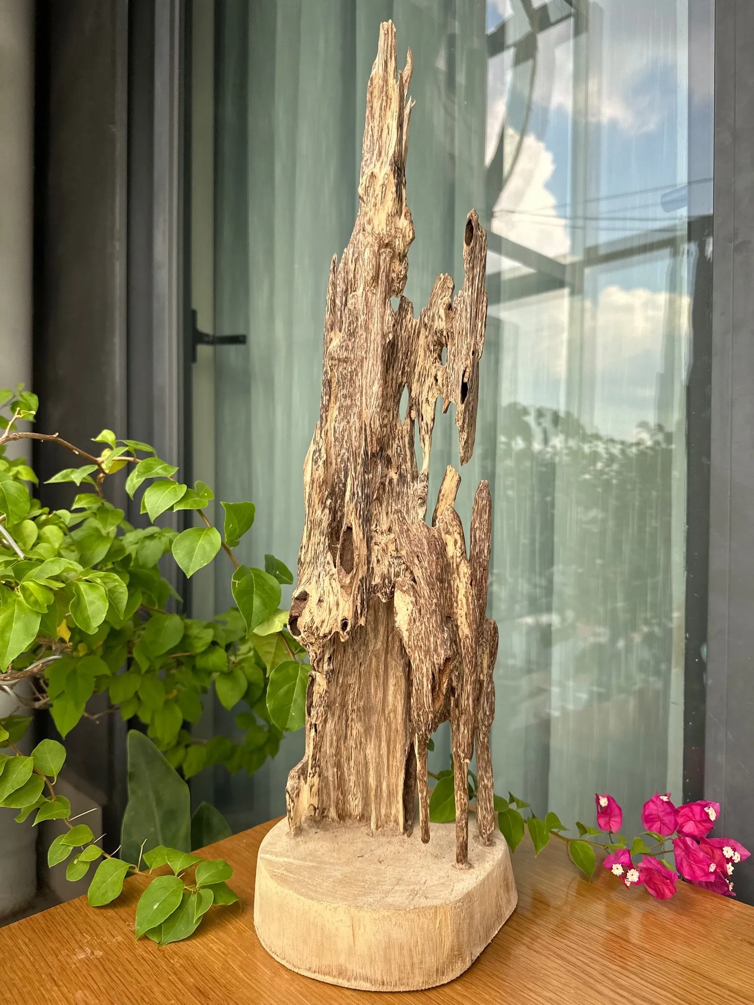 Hết hàng_Cảnh trầm hương tự nhiên nguyên khối lớn để trang trí nhà_quà tặng phong thuỷ cao cấp Mộc Trầm Agarwood