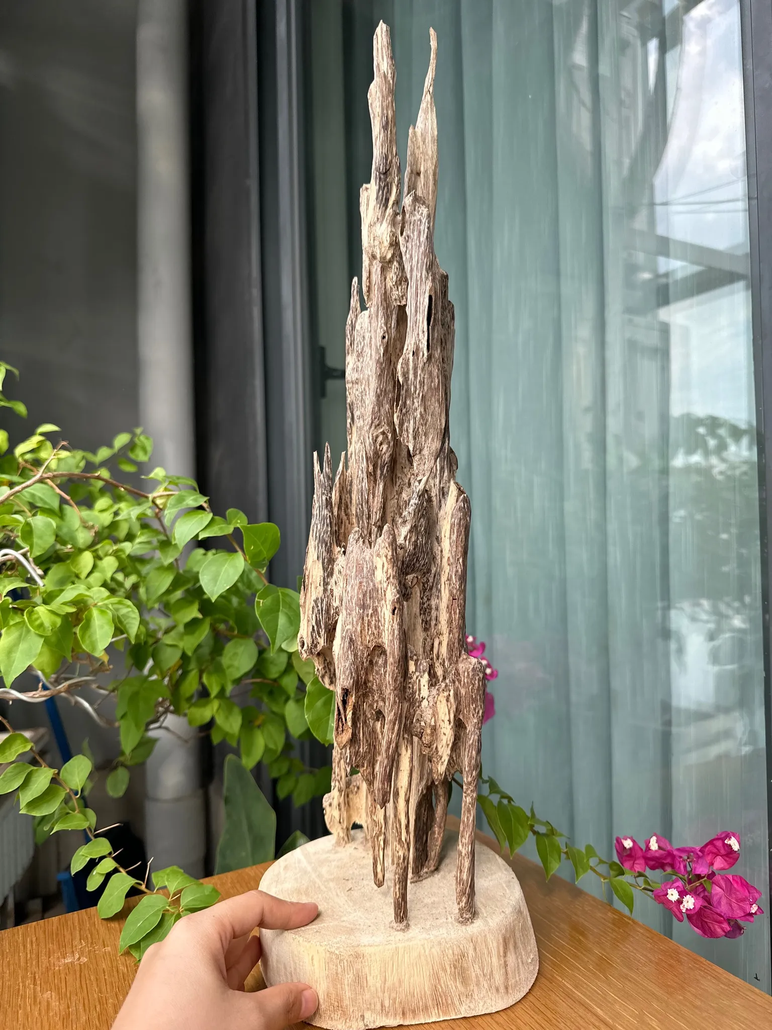 Hết hàng_Cảnh trầm hương tự nhiên nguyên khối lớn để trang trí nhà_quà tặng phong thuỷ cao cấp Mộc Trầm Agarwood