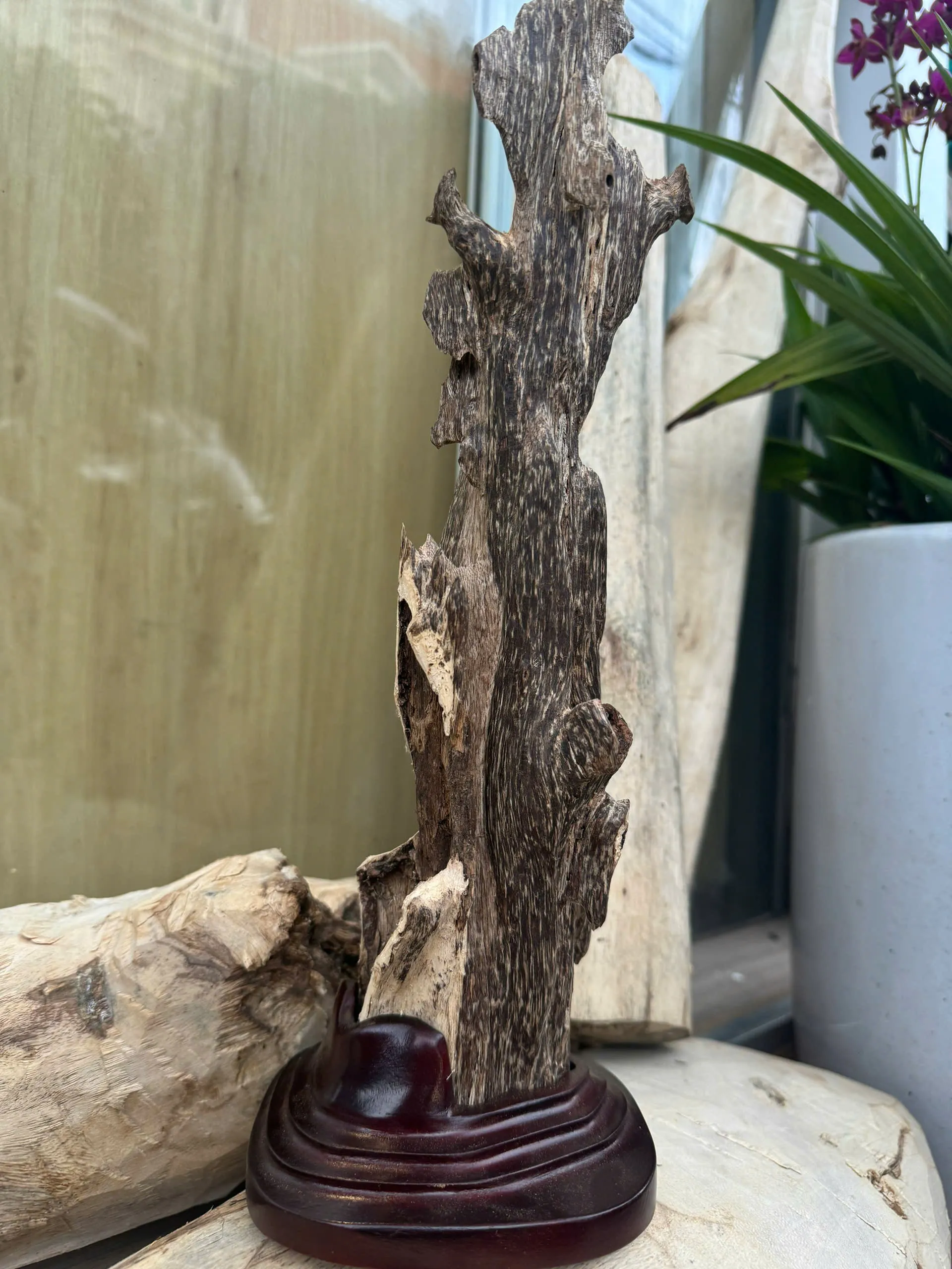 Hết hàng_Trầm Kiến Cảnh Trưng Bày_Khối Mỹ Nghệ Đồ Họa Cao