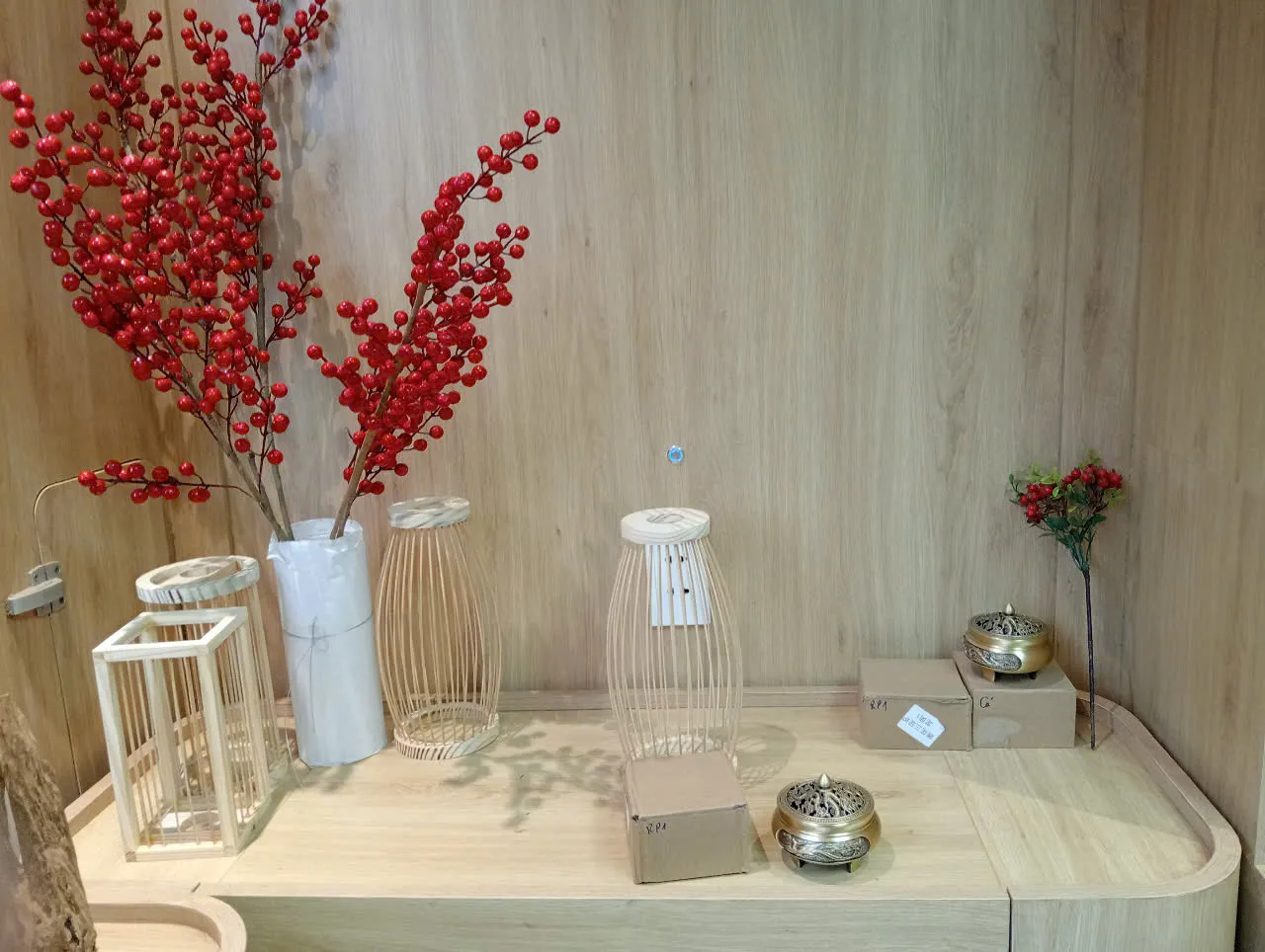 Lư Đồng Xông Trầm Hương Dáng Họa Tiết Rồng Phượng_Cá Chép Đường Kính 9.2 cm