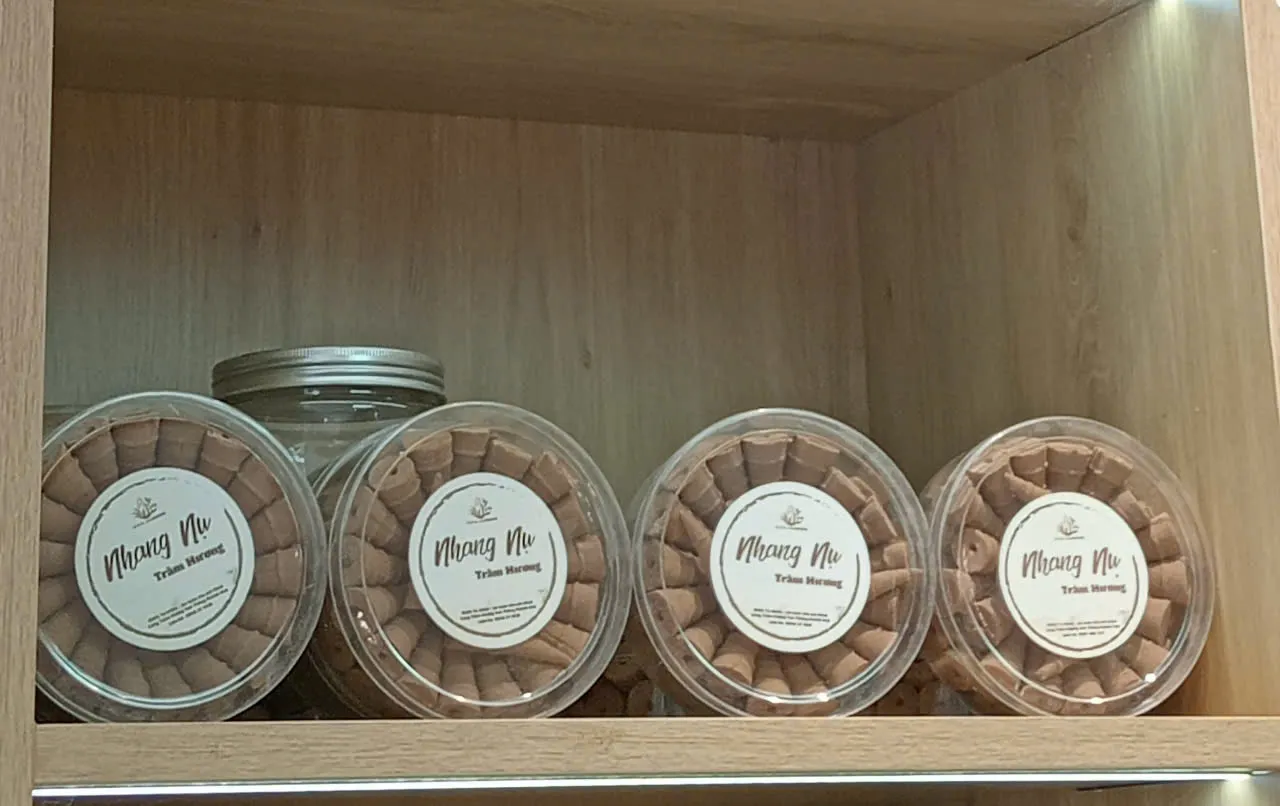 Nhang Nụ Trầm Hương Đóng Gói Hộp_CAO CẤP