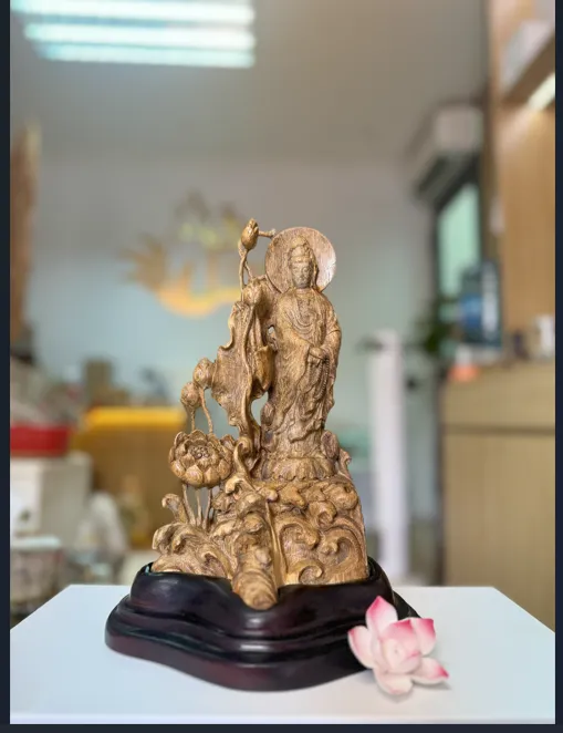 Đã bán _TƯỢNG PHẬT BÀ QUAN ÂM BỒ TÁT_TRẦM HƯƠNG THIÊN NHIÊN