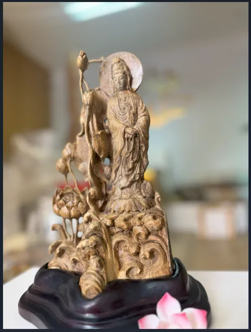 Đã bán _TƯỢNG PHẬT BÀ QUAN ÂM BỒ TÁT_TRẦM HƯƠNG THIÊN NHIÊN