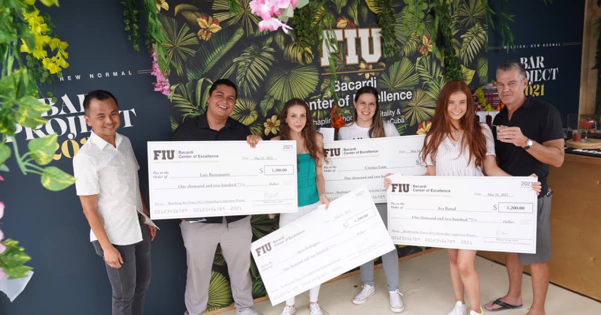 Students debut innovative hospitality concept at the South Beach Wine & Food Festival® - Vimarsana News