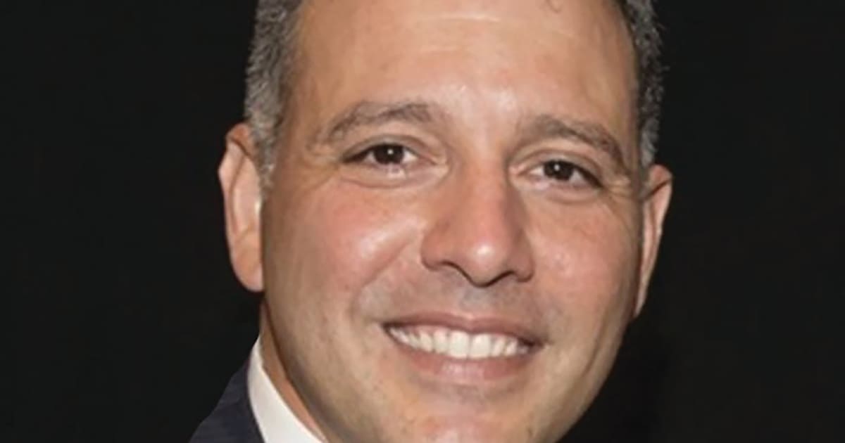 Governor DeSantis appoints FIU alumnus Carlos Duart to Board of Trustees - Vimarsana News