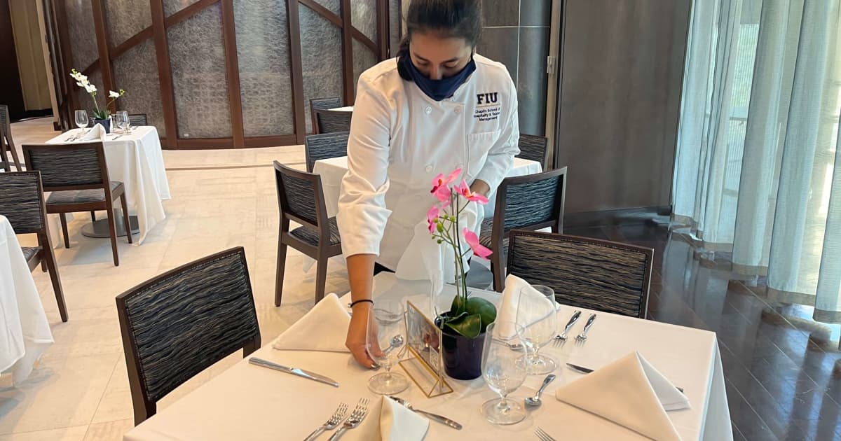 FIU Bistro is serving up three-course meals for just $5 at Biscayne Bay Campus - Vimarsana News