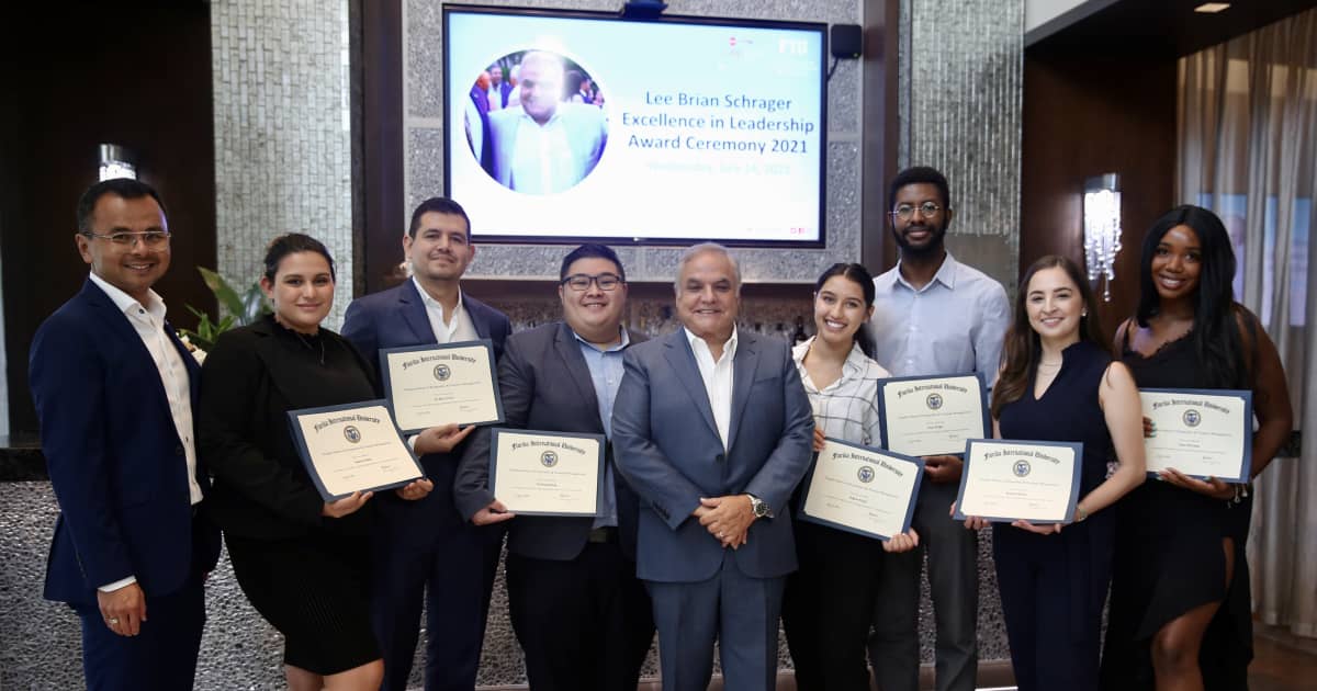 FIU Students Recognized For Helping Mount The Largest Wine And Food 