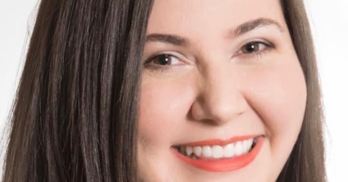 Sara DuCuennois named FIU Chief Alumni Officer, will lead new era of alumni engagement - Vimarsana News