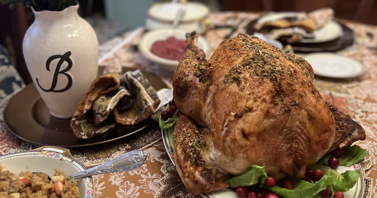 Ways AI can save you money this Thanksgiving | FIU News - Florida
