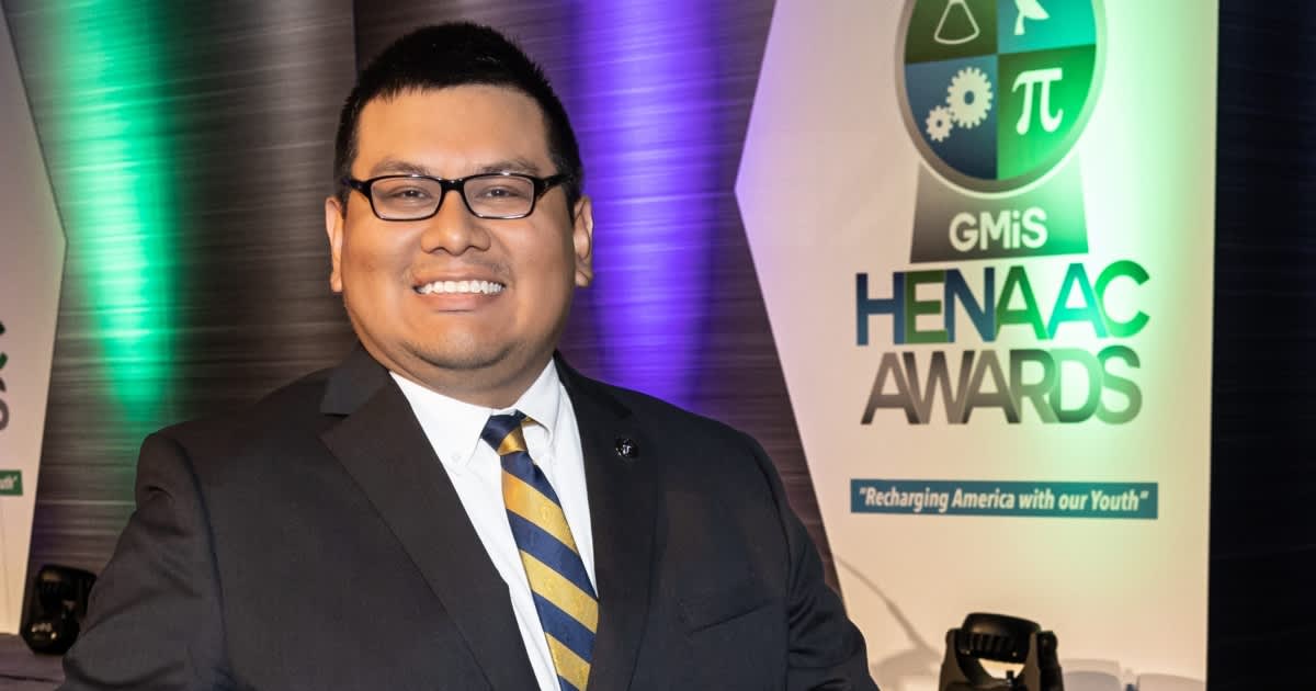 Building connections: How this FIU grad landed a top cybersecurity role | FIU News Building connections: How this FIU grad landed a top cybersecurity role | FIU News