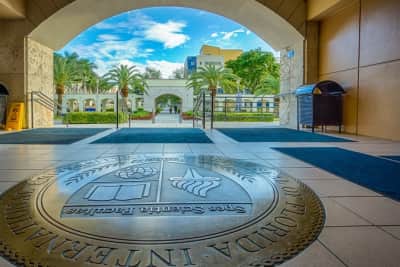 University Graduate School equips Ph.D. students for diverse career pathways, connects them with industry leaders
