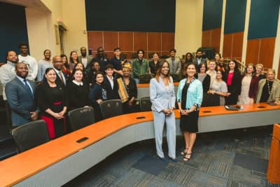 FLORIDA INTERNATIONAL UNIVERSITY FACULTY SENATE visual data 7